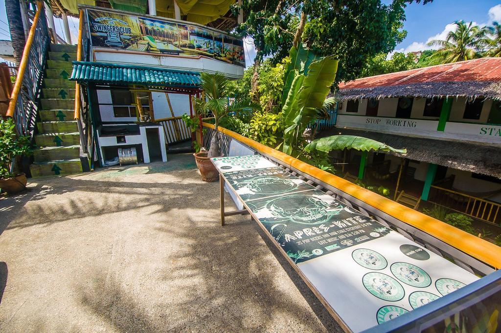 Jeepney Hostel And Kite Resort Balabag  外观 照片