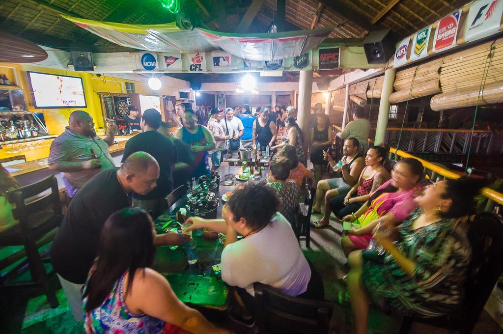 Jeepney Hostel And Kite Resort Balabag  外观 照片