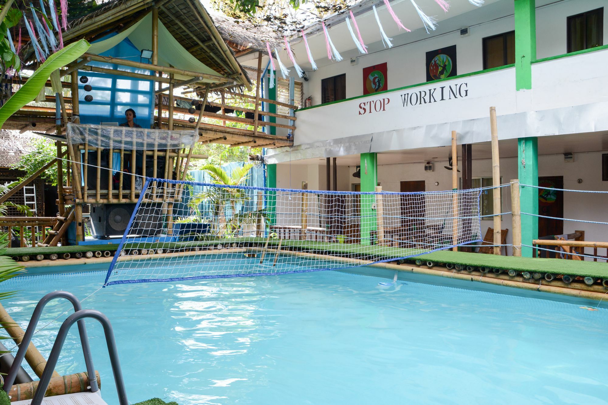 Jeepney Hostel And Kite Resort Balabag  外观 照片